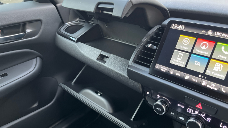 Honda Jazz 1.5 i-MMD Hybrid Crosstar Advance 5dr eCVT Hybrid Hatchback